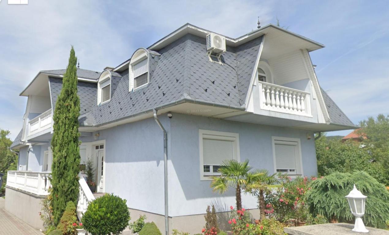 Sarga-Kek Haz Apartment Vonyarcvashegy Exterior foto